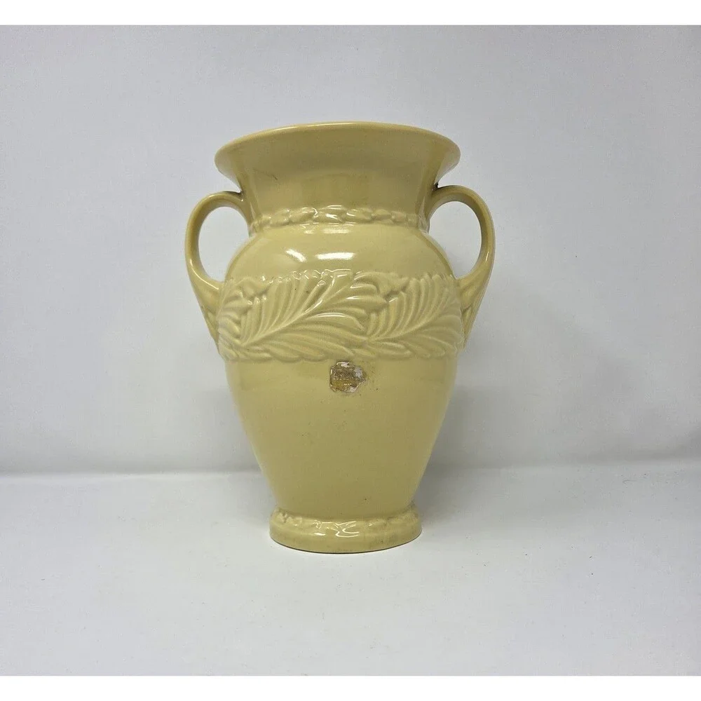 Abingdon Pottery #486 Yellow Acanthus Leaf Double Handle‎ Urn Vase 10